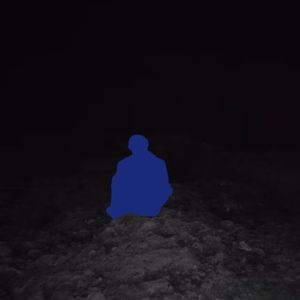 老妇擦她的老荫户
