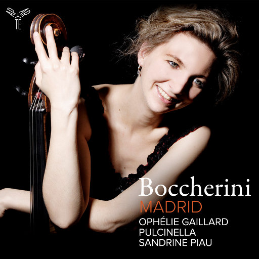 老妇擦她的老荫户
